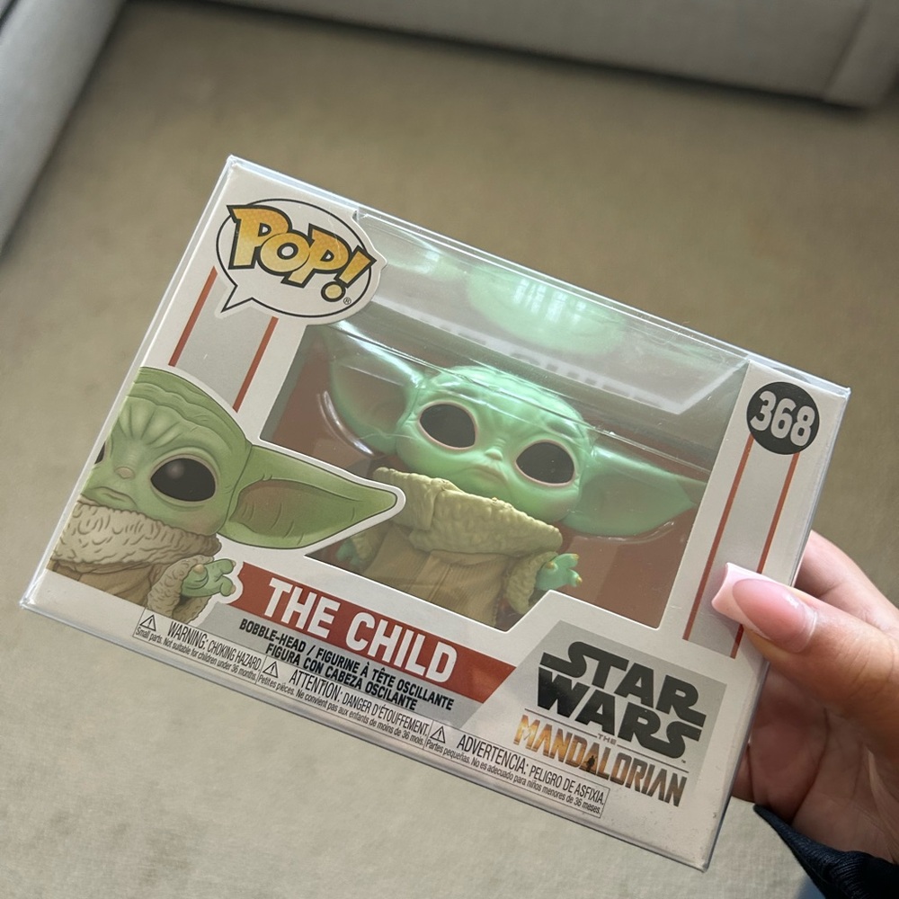Funko Pop Star Wars The Mandalorian 368 Baby Yoda The Child